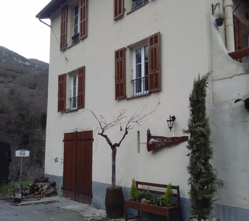 Photo of Buildings in Clans