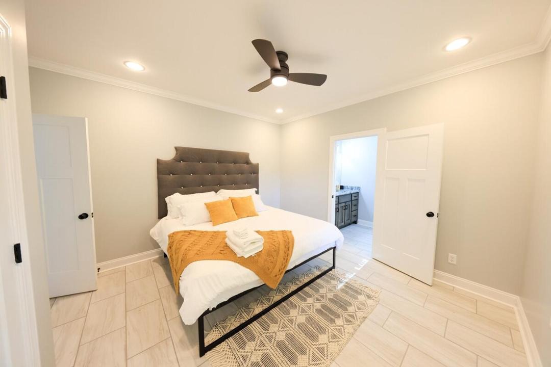 Photo of Bedroom in Oneonta