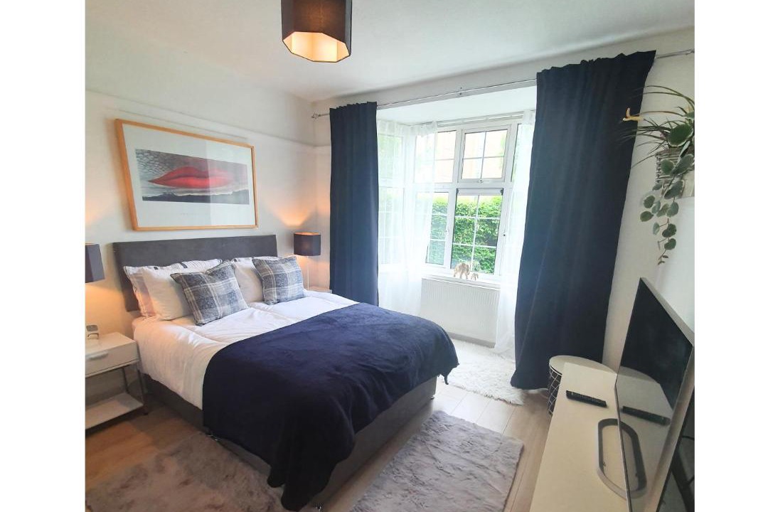 Photo of Bedroom in Crawley