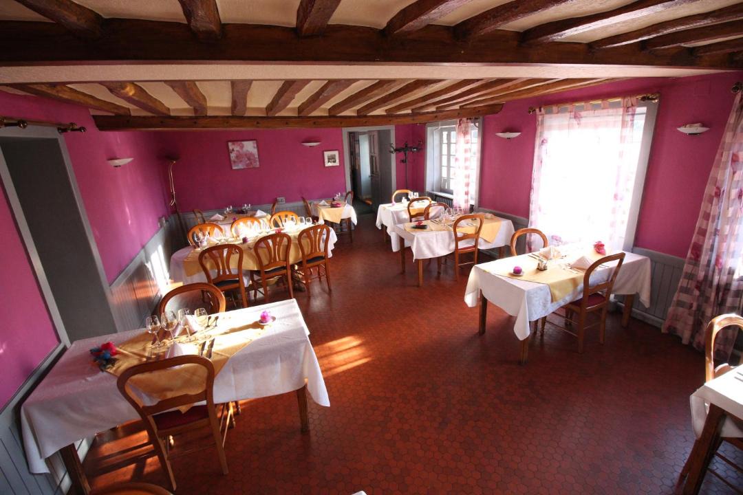 Photo of Others in Cerise