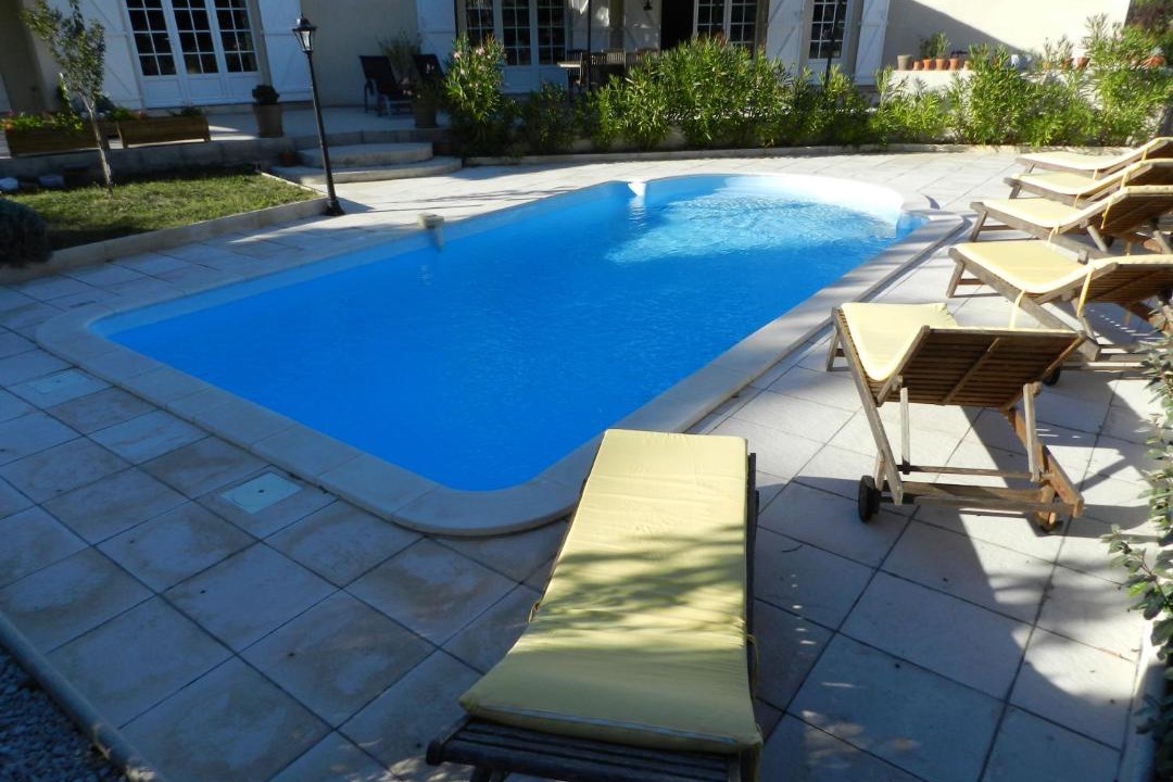 Photo of Others in Sauve