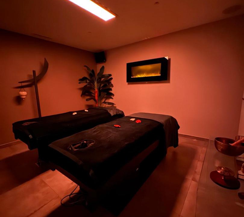 Photo of Others in Les Mages