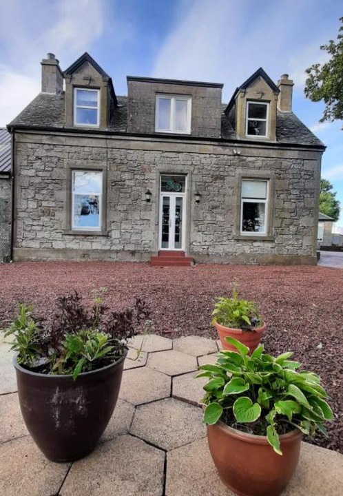 Photo of Others in Lanark