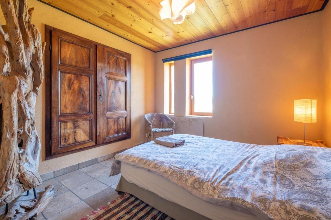 Photo of Others in Laragne-Monteglin