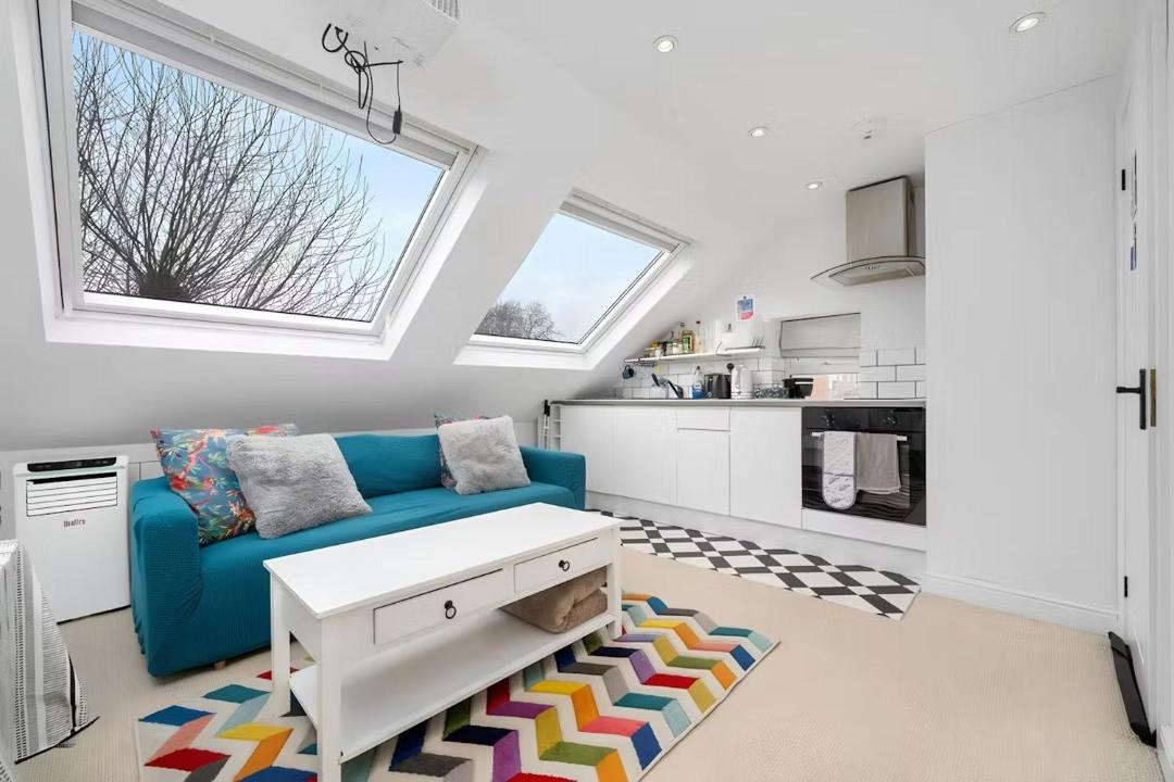 Photo of Others in Boleyn