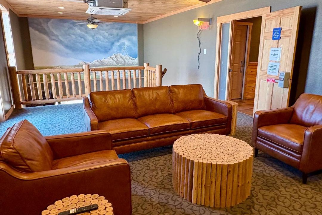 Photo of Livingroom in Pinnacles Entrance Badlands