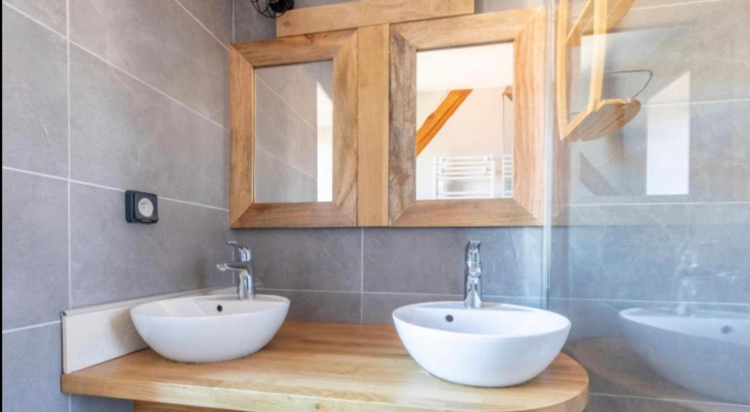 Photo of Bathroom in Montaigut-le-Blanc
