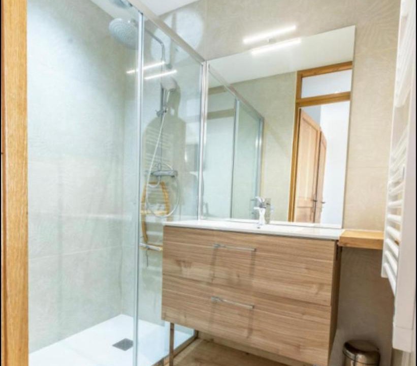 Photo of Bathroom in Montaigut-le-Blanc