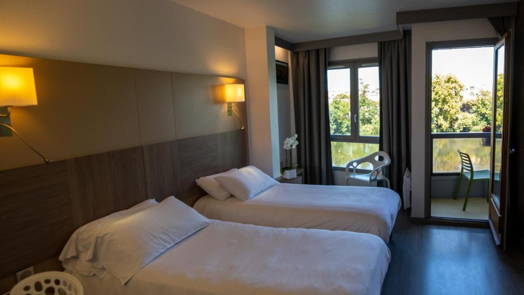 Photo of Bedroom in Cahors