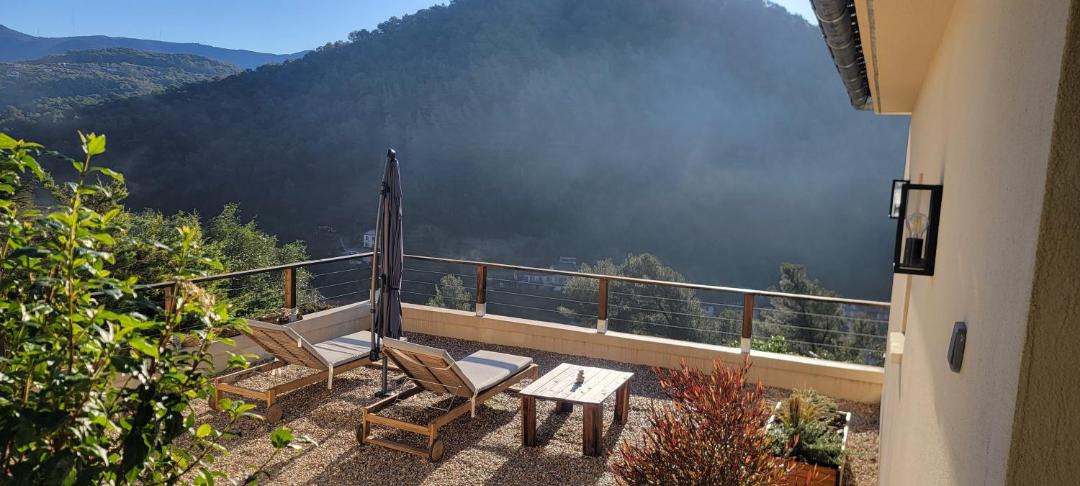 Photo of Patio Balcony in Cantaron