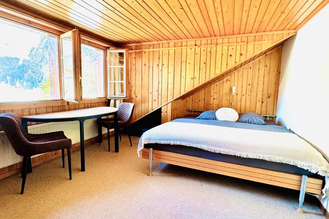 Photo of Bedroom in Kandersteg