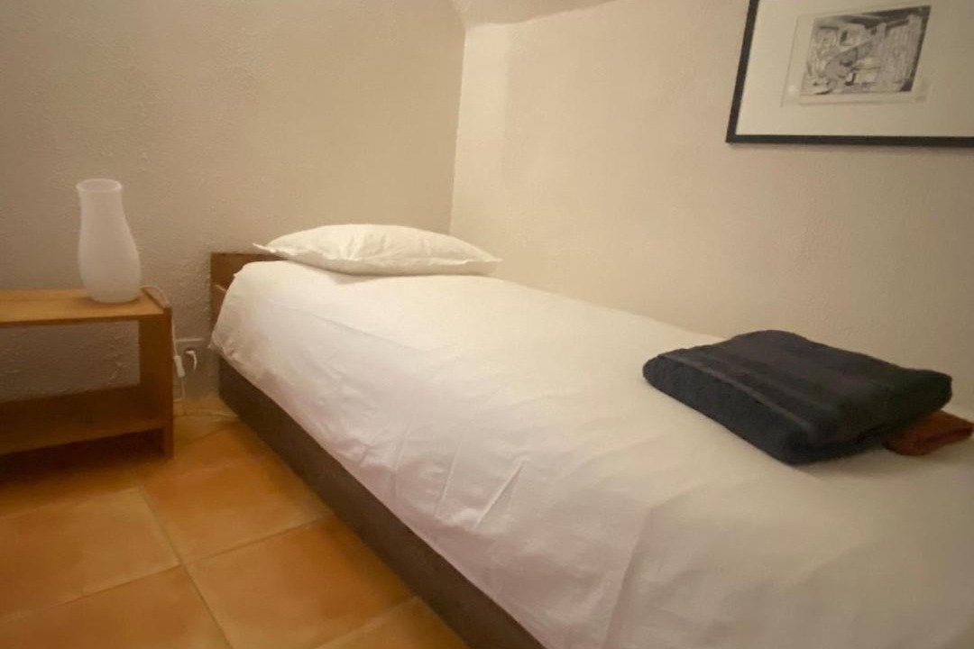 Photo of Bedroom in Robiac-Rochessadoule