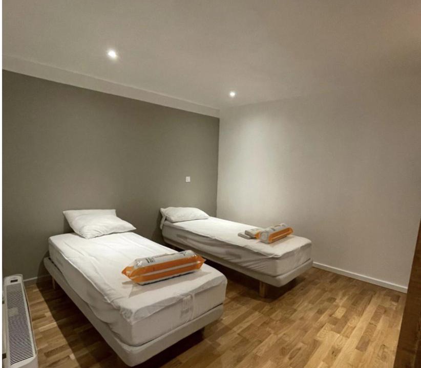 Photo of Bedroom in Real