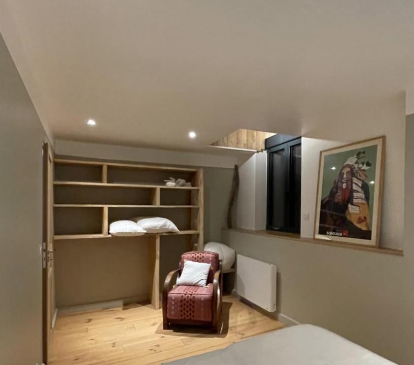 Photo of Bedroom in Real