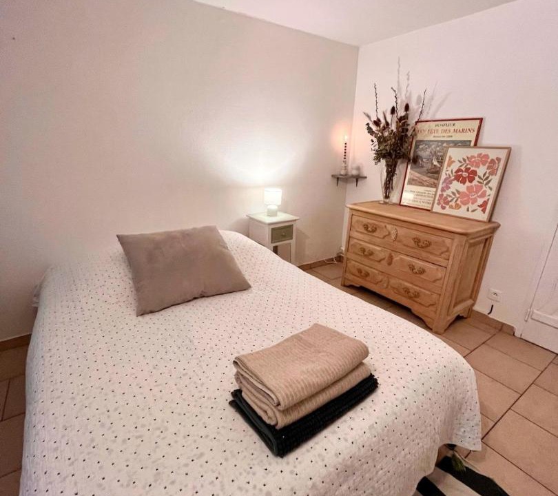 Photo of Bedroom in Equemauville