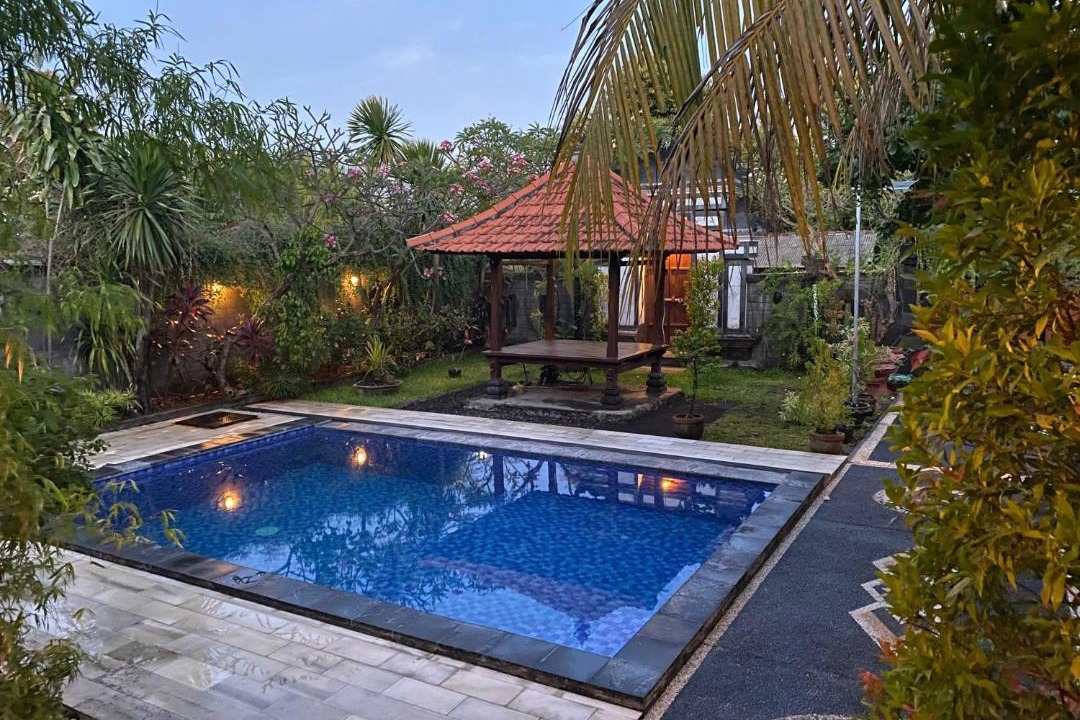 Photo of Others in Kubu