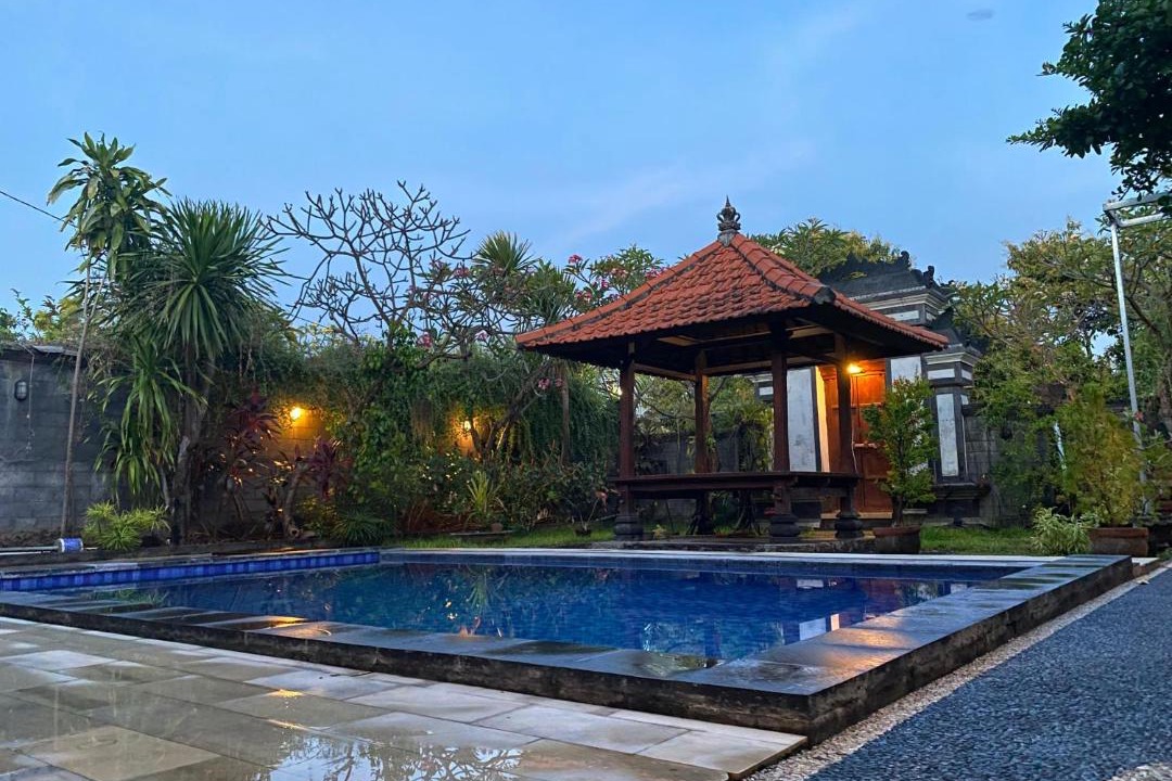 Photo of Others in Kubu