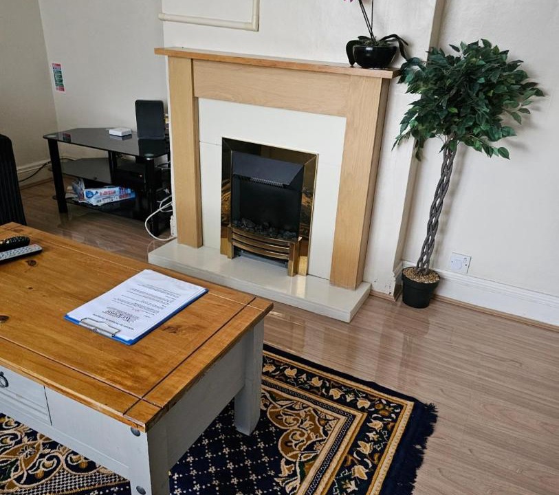 Photo of Livingroom in Cray Valley West