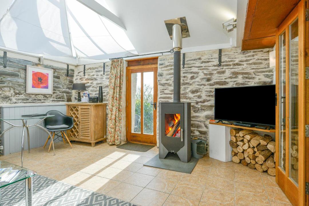 Photo of Others in Saint Kew