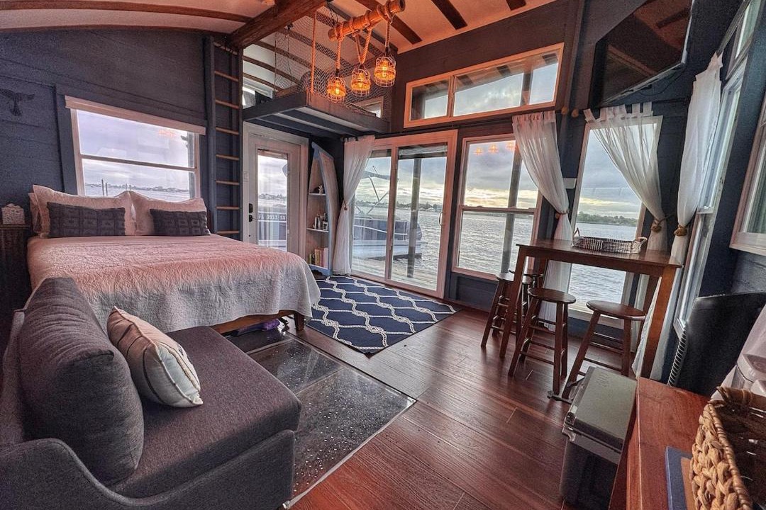 Photo of Bedroom in Grant-Valkaria