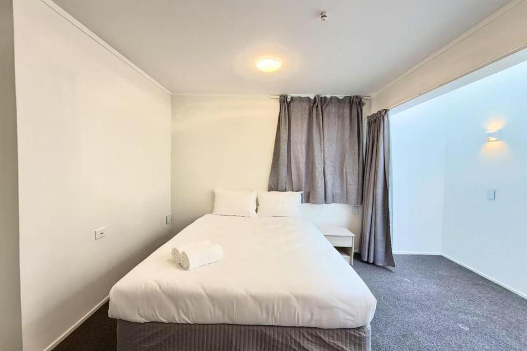 Photo of Bedroom in Fenton Street