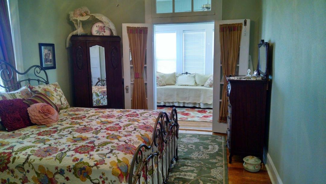 Photo of Bedroom in Llano