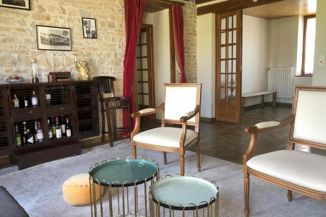 Photo of Others in Druyes-les-Belles-Fontaines