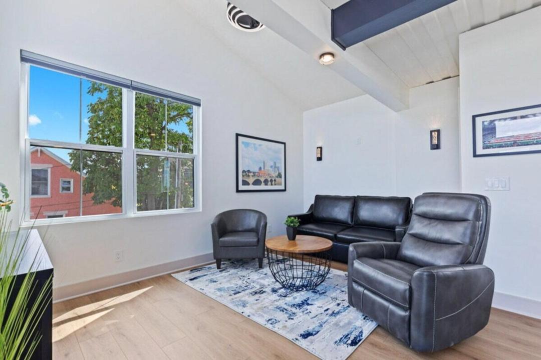 Photo of Others in Babe Denny