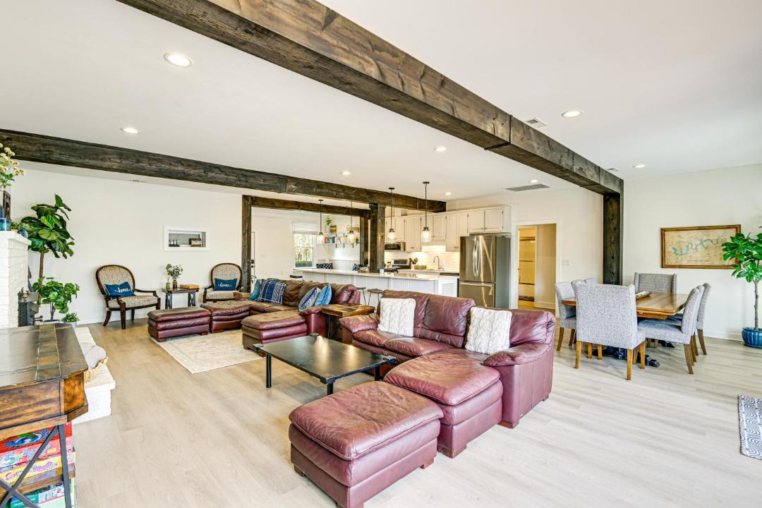 Photo of Livingroom in Mount Juliet