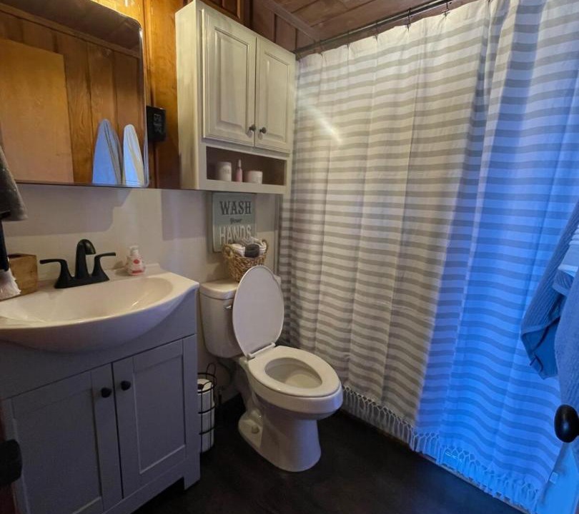 Photo of Bathroom in Farmerville