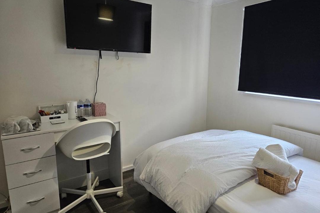 Photo of Others in Vange