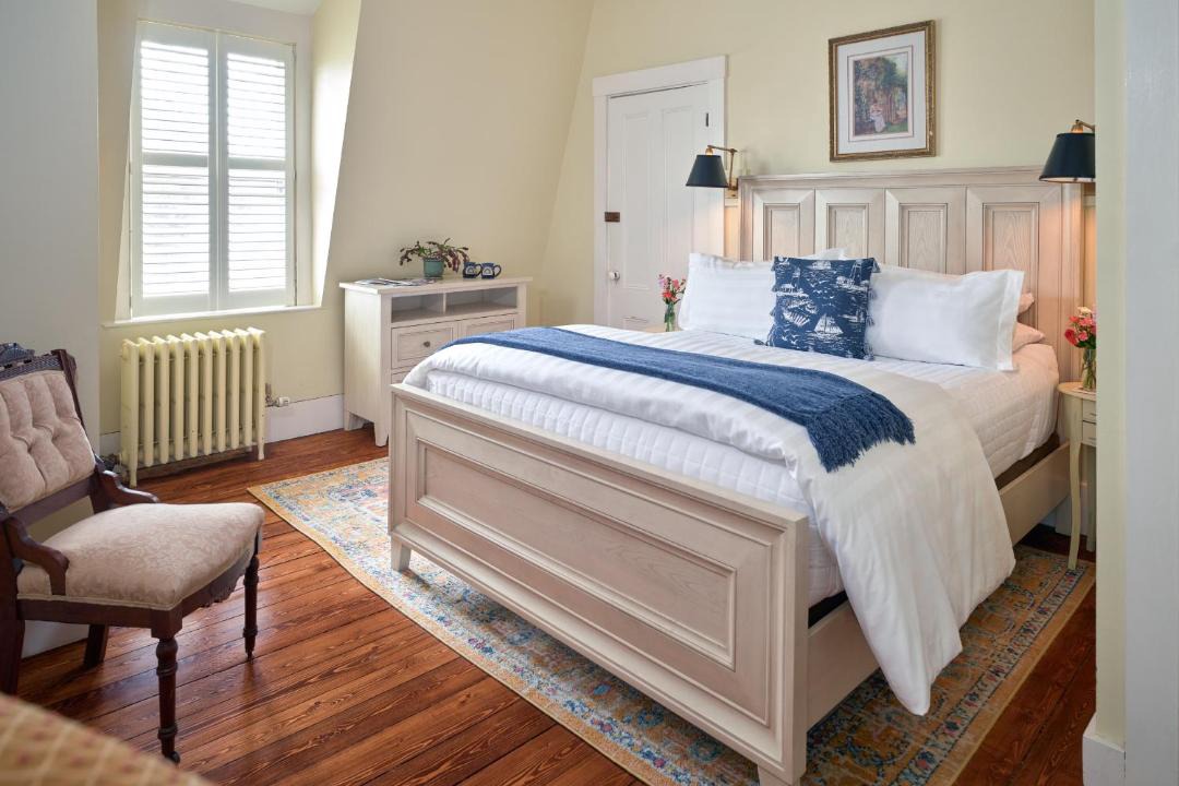 Photo of Bedroom in Brewster