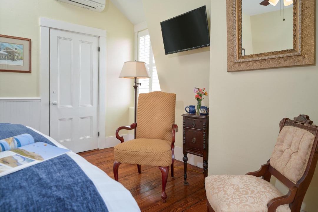 Photo of Bedroom in Brewster