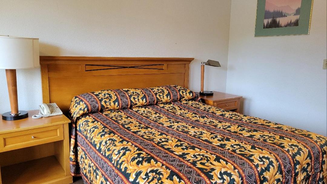 Photo of Bedroom in Haller Lake