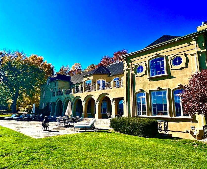 Photo of Others in Middle Hope