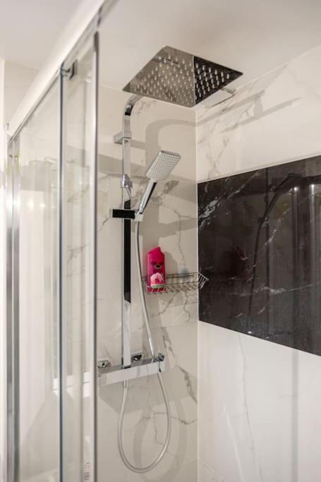 Photo of Others in Morangis