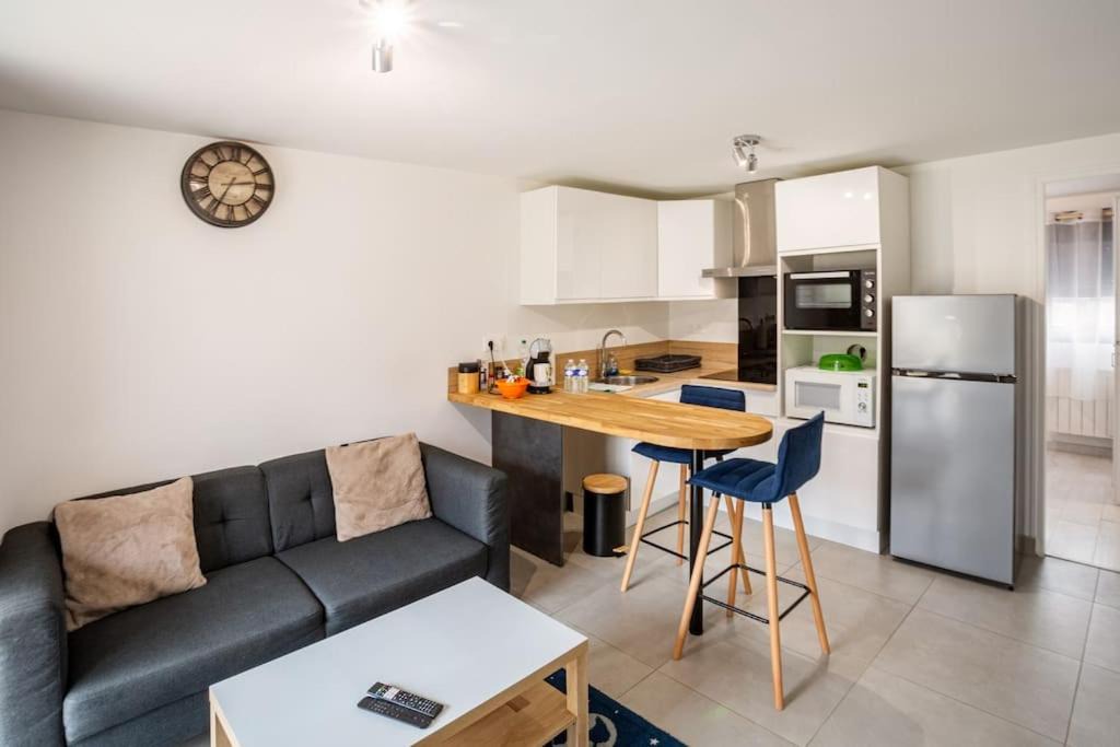 Photo of Others in Morangis