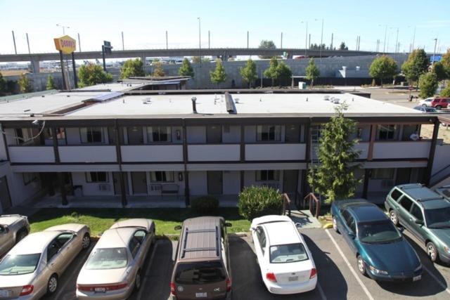 Photo of Patio Balcony in SeaTac