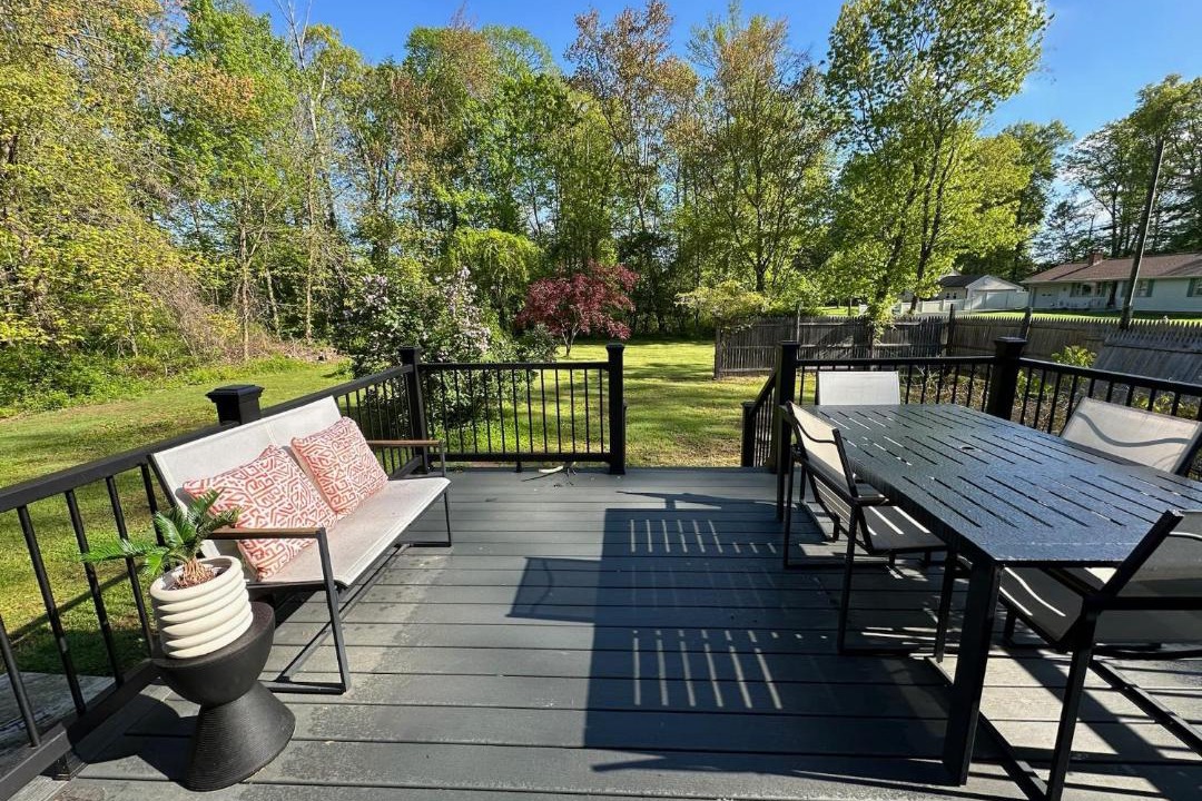 Photo of Others in Middlefield