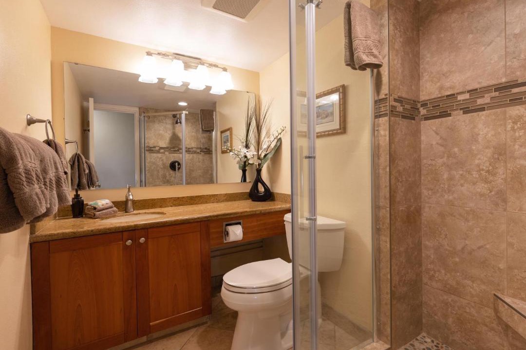 Photo of Bathroom in Kihei