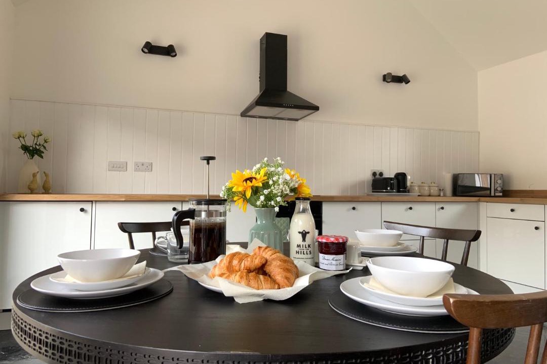 Photo of Others in Hoylandswaine