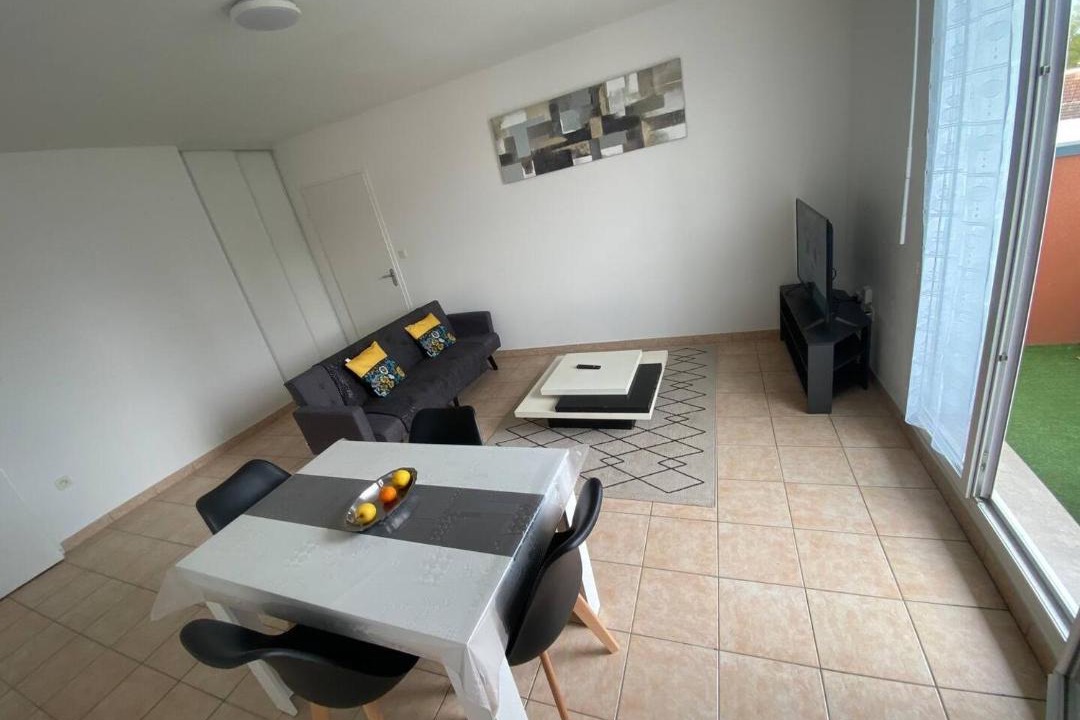 Photo of Others in Bethune