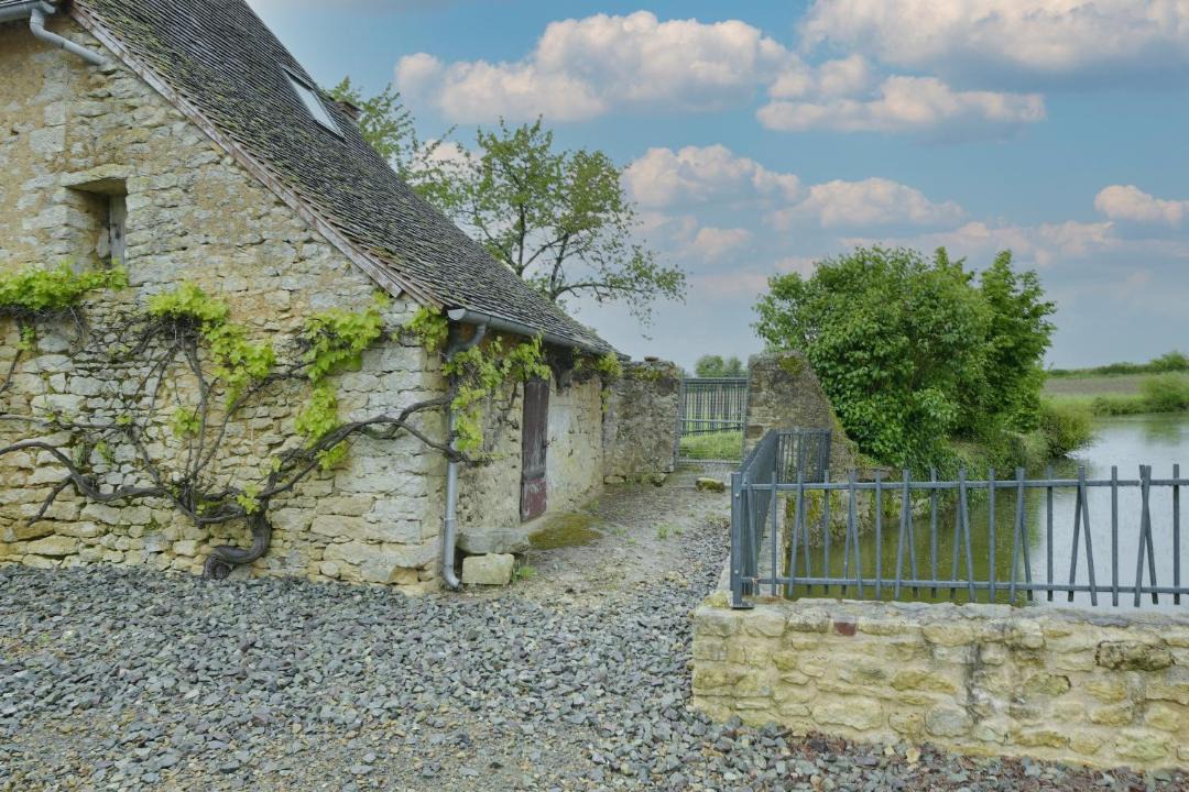Photo of Others in Auvers-sous-Montfaucon