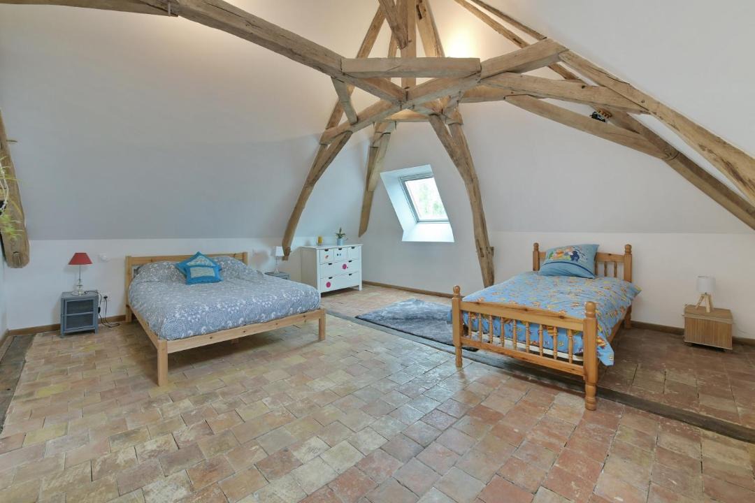 Photo of Others in Auvers-sous-Montfaucon