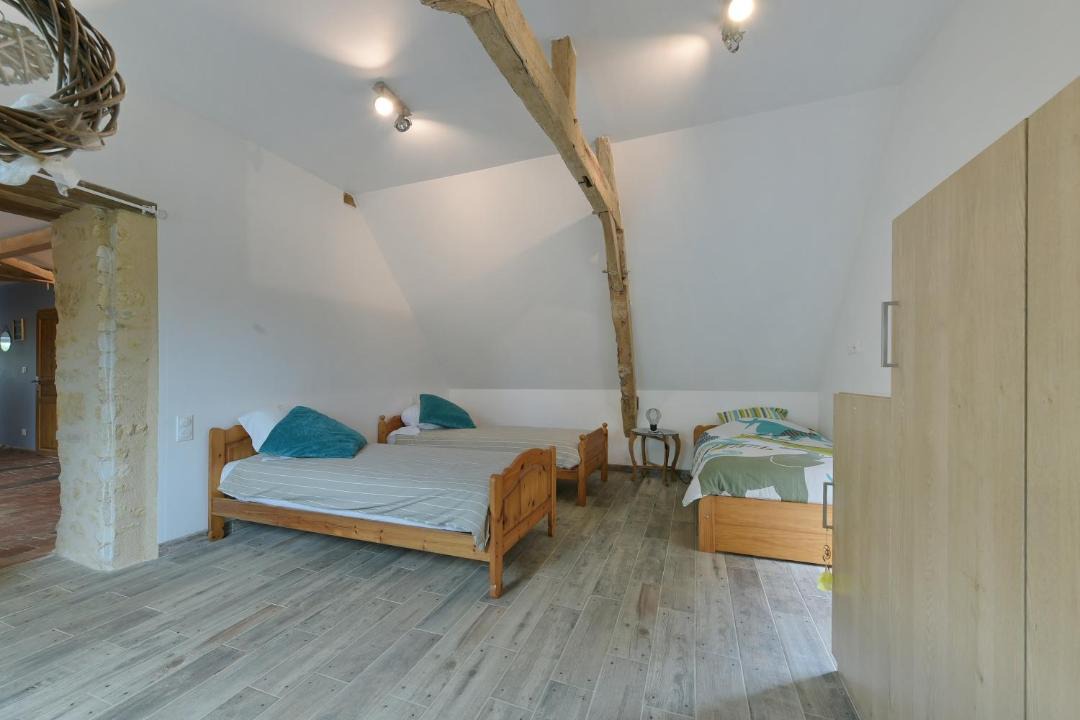 Photo of Others in Auvers-sous-Montfaucon