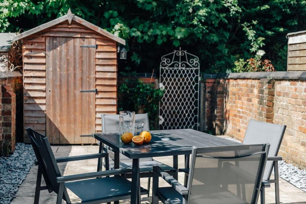 Photo of Others in Henley