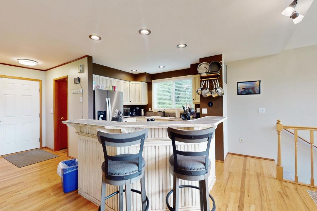 Photo of Others in Retsil