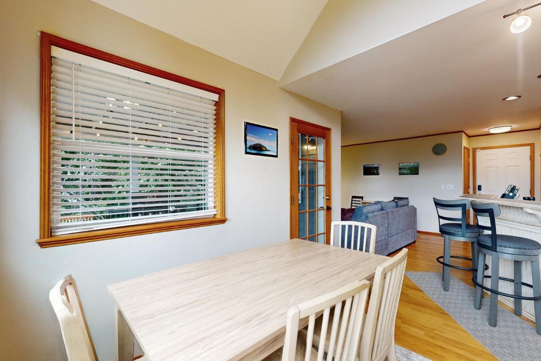 Photo of Others in Retsil