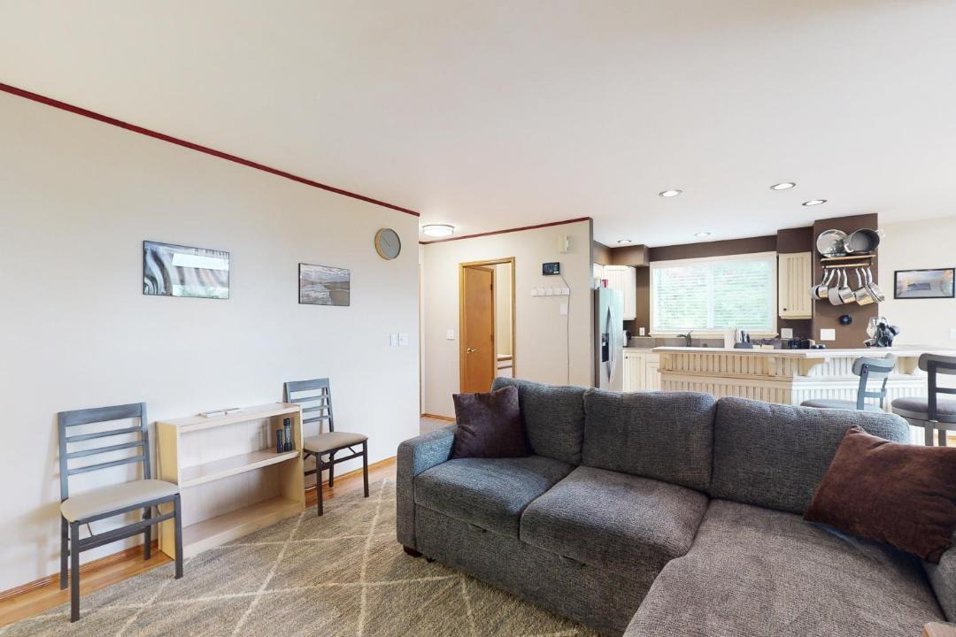 Photo of Others in Retsil