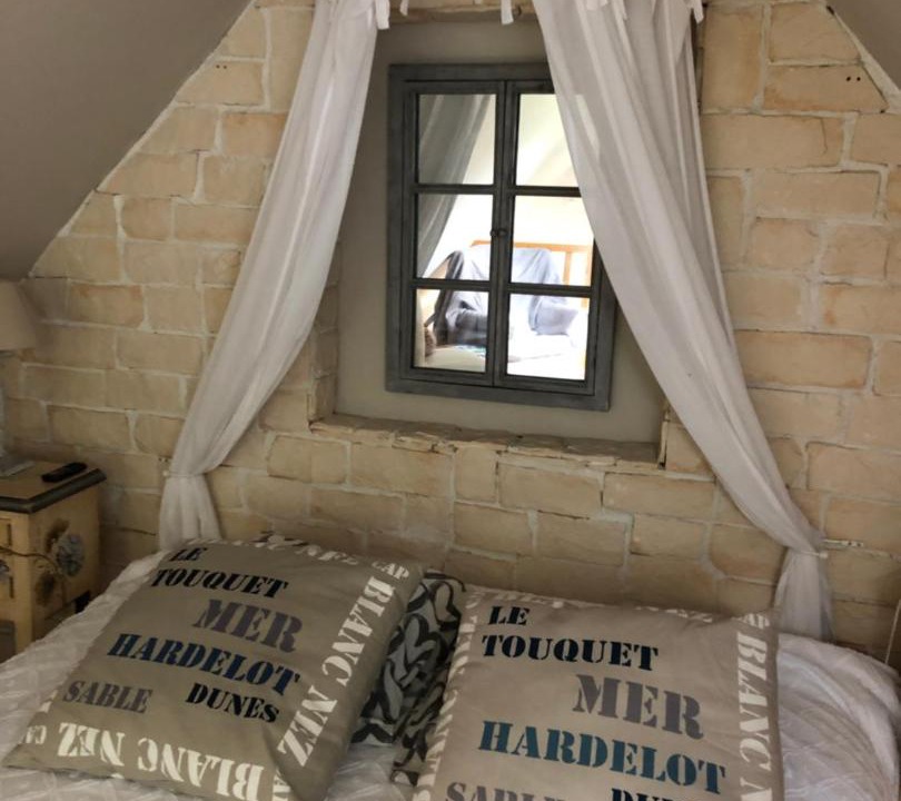 Photo of Others in Carly